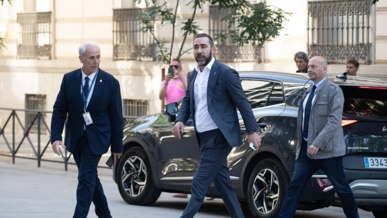 V&iacute;ctor de Aldama, a su salida de la Audiencia Nacional este jueves.