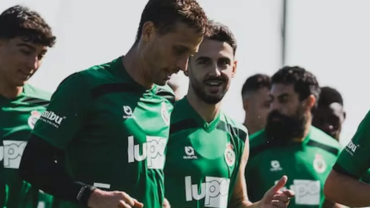 Sergio Canales centra todas las miradas del primer d&iacute;a del Racing 2026/2027