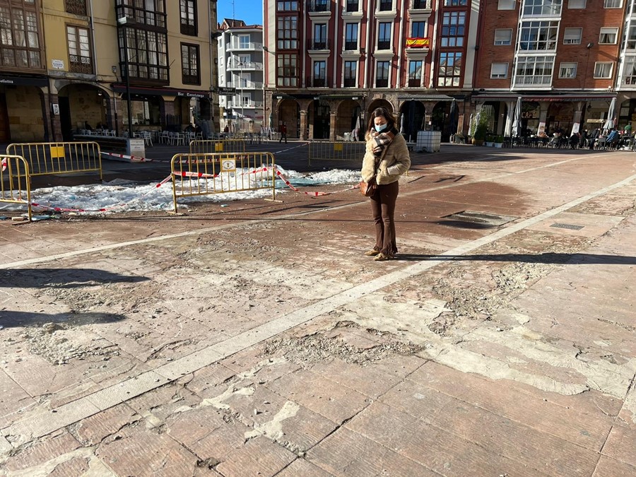 El PP pide una investigación ante el "destrozo" de la plaza Baldomero Iglesias