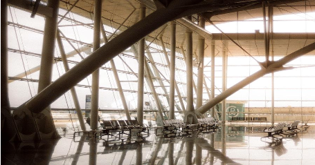 Aeroporto Porto credit Maurice Pehlevia Flickr