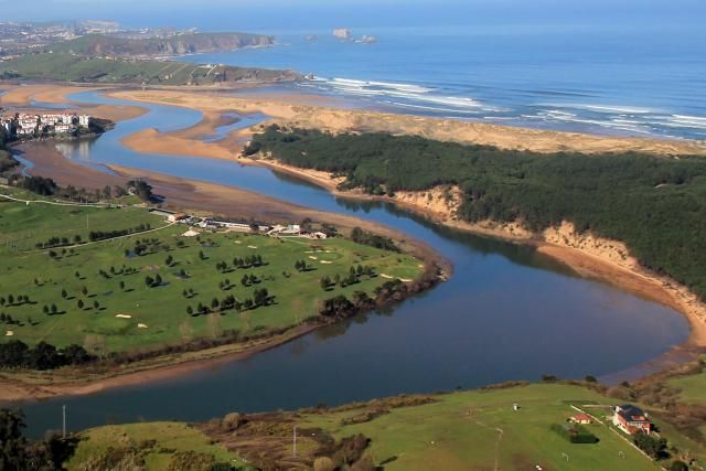 Playa de Valdearenas
