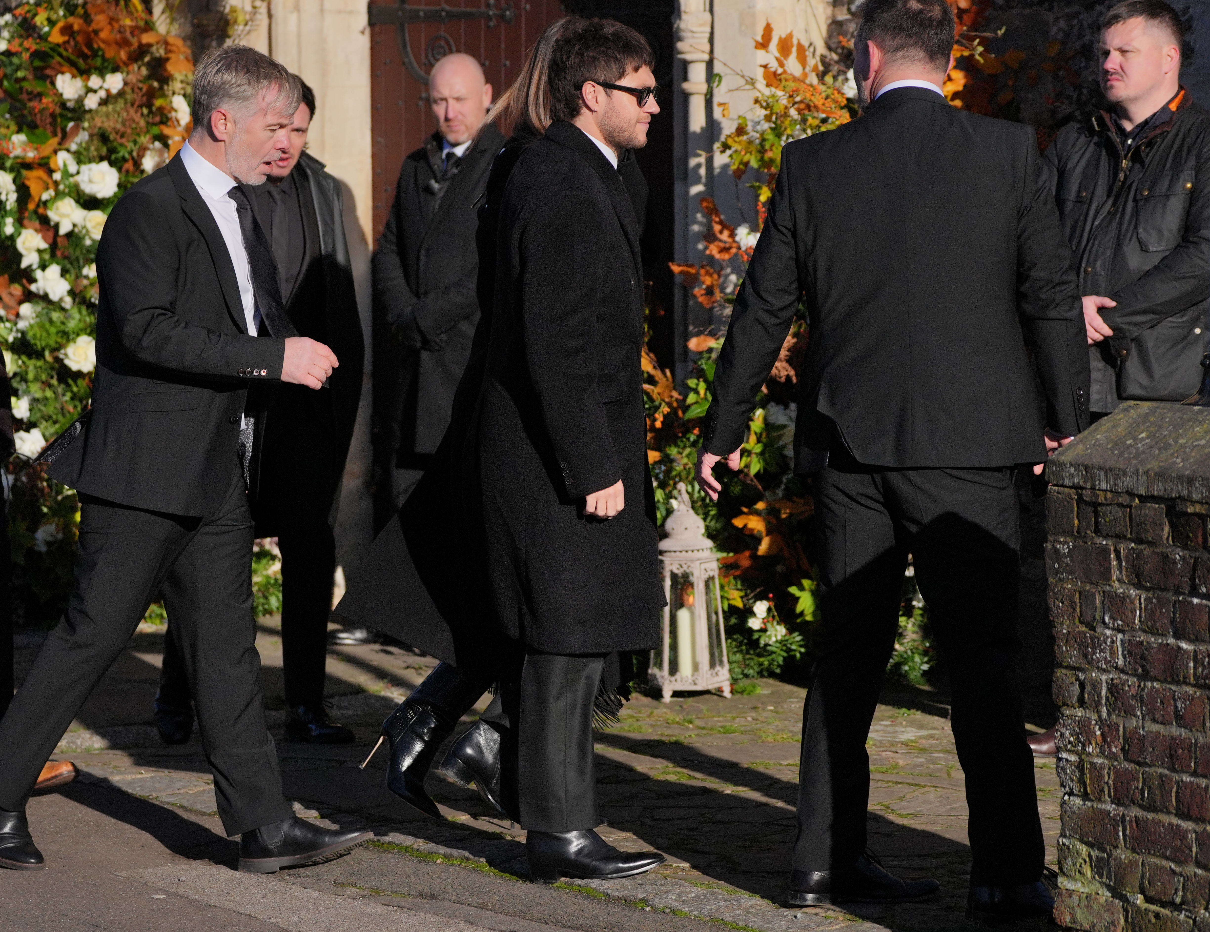 Niall Horan a la llegada al funeral. / Jonathan Brady
